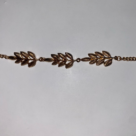 Gold Tone Leaf Boho Greek Goddess Choker Necklace - Picture 8 of 16